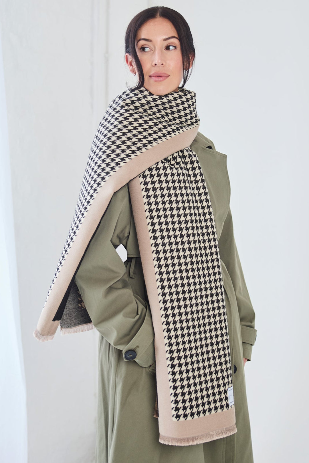 Winter Scarf - Black Dogtooth Check