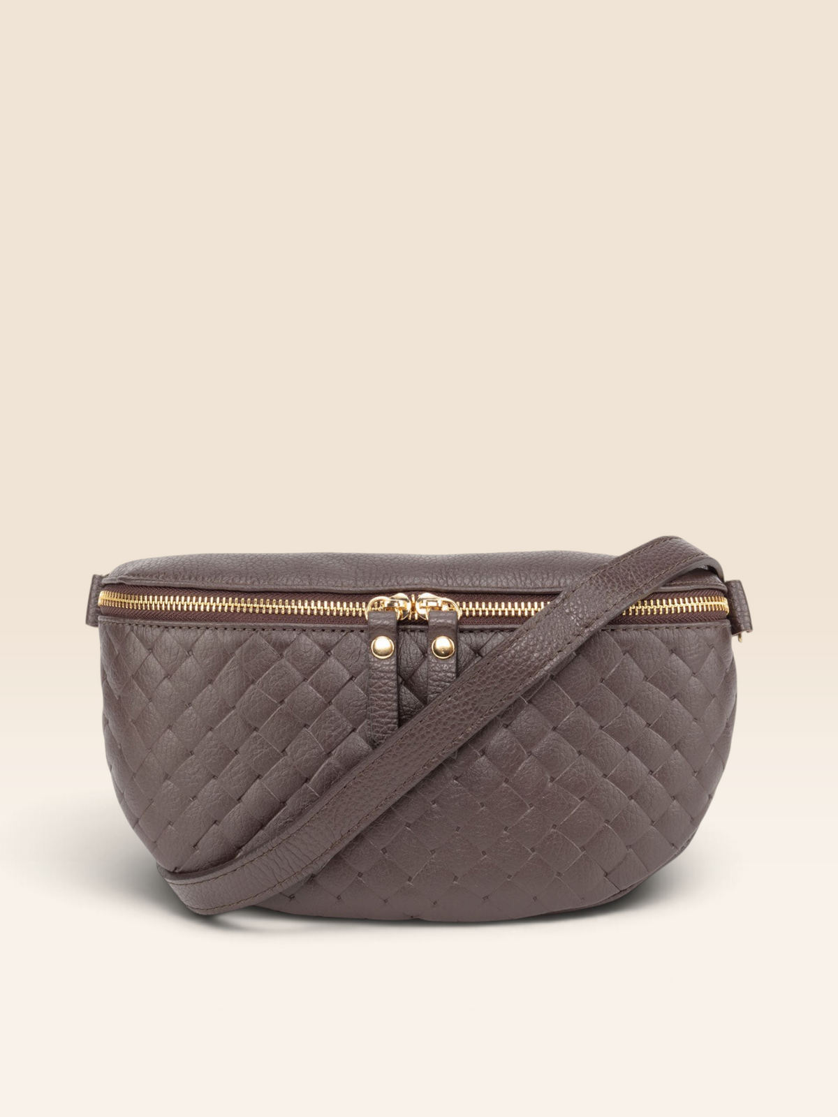 Woven Sling Bag Chocolate - Midi size