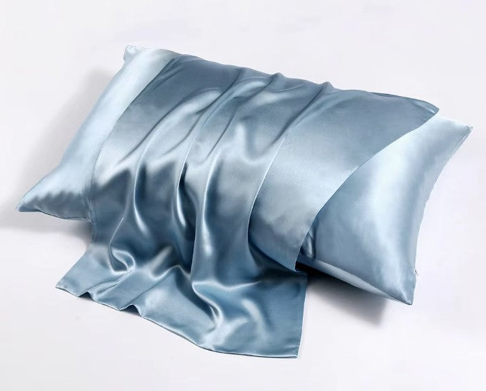 Elie Beaumont Silk Pillow Gift Set - Light Blue