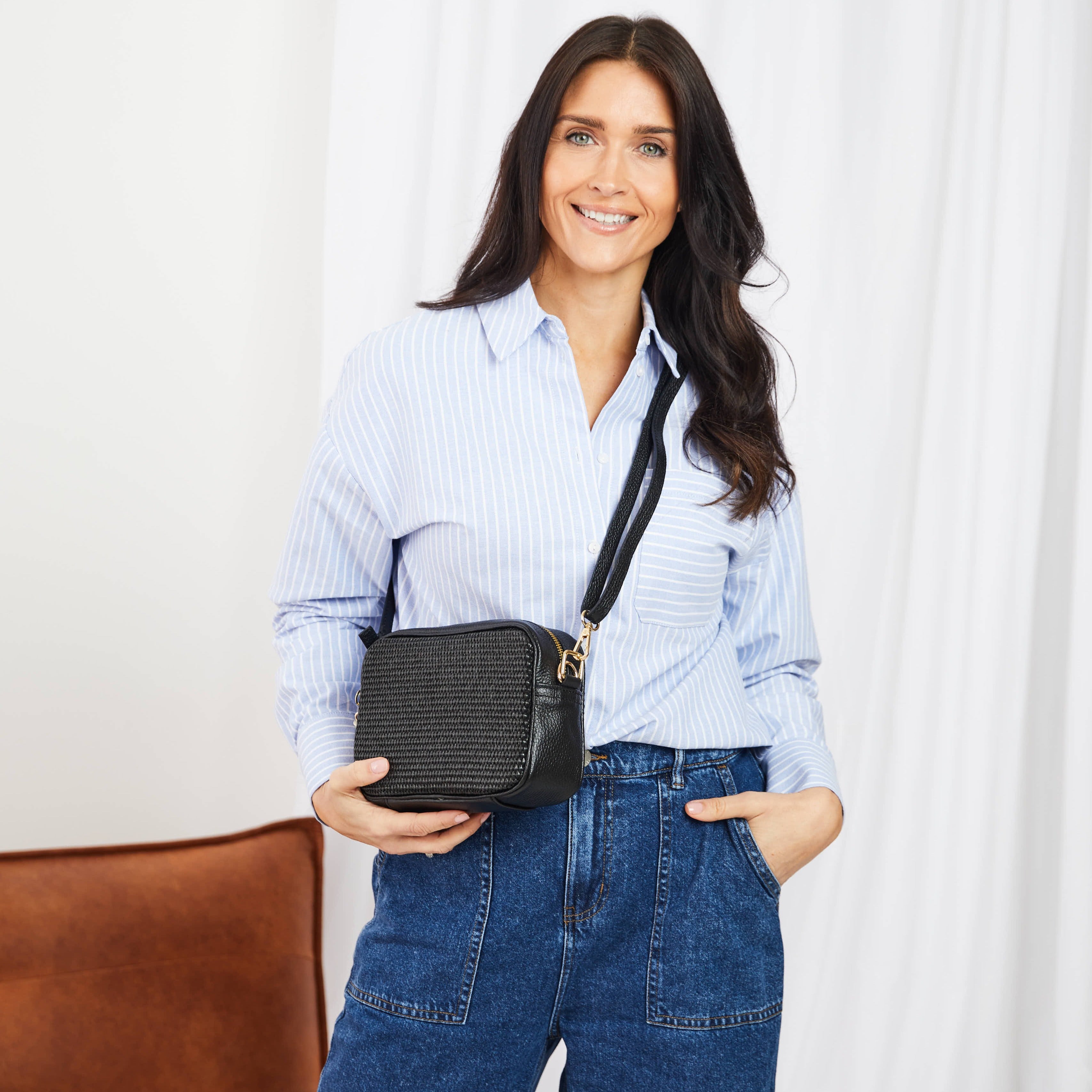 Raffia Crossbody Black
