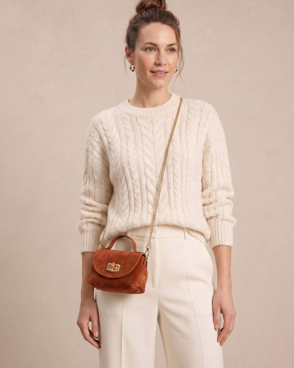 Bamboo Twist Clasp - Tan Suede