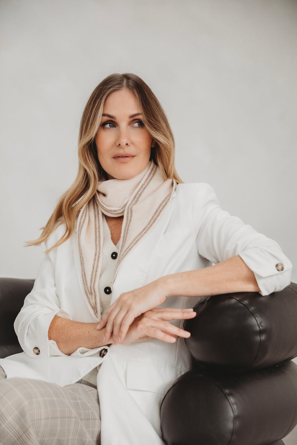 Triangle Wool Neck Tie scarf - Oat