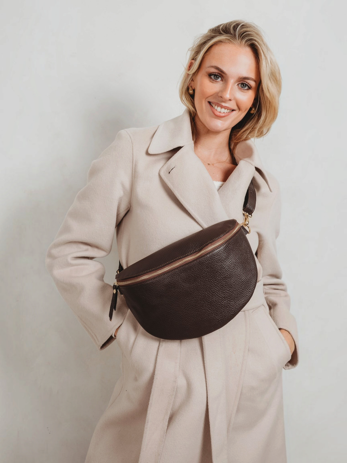 Sling Bag - Chocolate Large