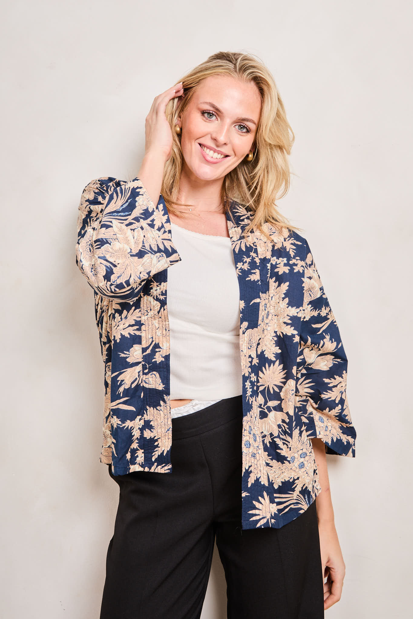 Serendipity Kimono Short - Midnight Blossom