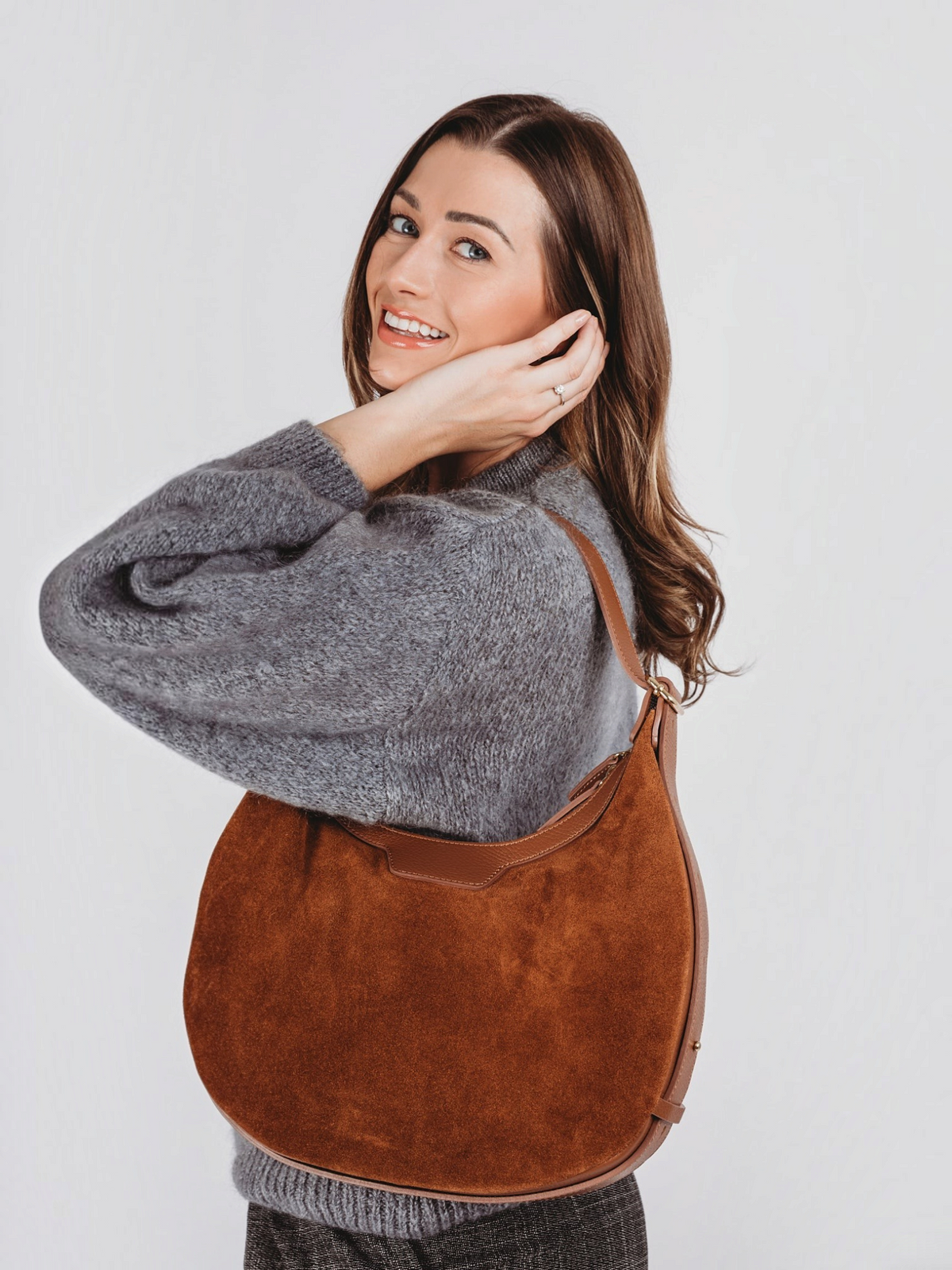 Crescent Suede Bag - Tan