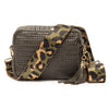 GEWEBTE CROSSBODY-OLIVE (OLIVER LEOPARD RIEMEN)
